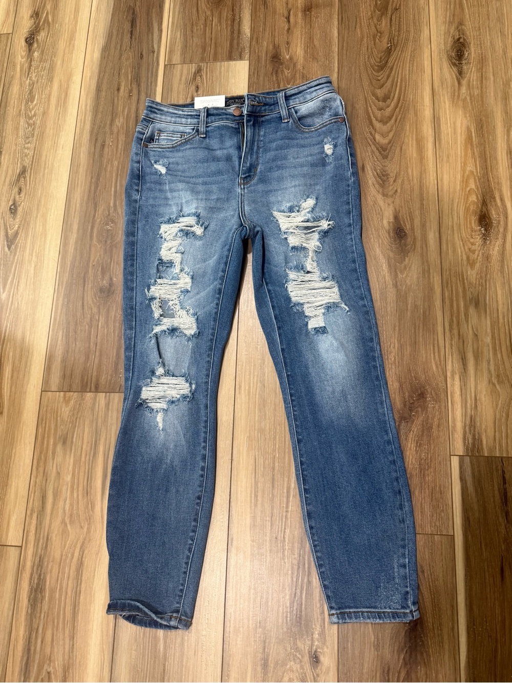 Judy Blue Women's Ripped Skinny Jeans in Medium Blue